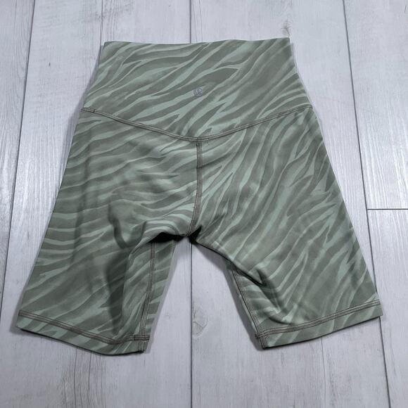 Lululemon Align Short 8" Size 4 Le Tigre Camo Green Fern Multi Zebra Print - Picture 5 of 12